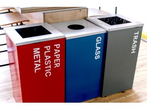 Alege coșurile de gunoi special create pentru colectarea selectivă și responsabilă a deșeurilor!