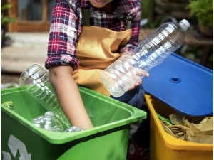 De ce este important să depozităm deșeurile corespunzător?