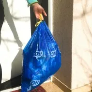 Saci Oti FORTE cu snur, 35L, albastru, 15 buc./rola